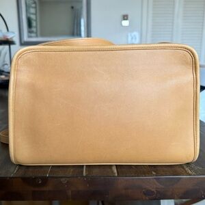 Coach Sutton 9814 in Camel